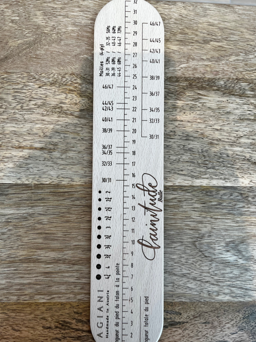 Lovafur règle à chaussettes